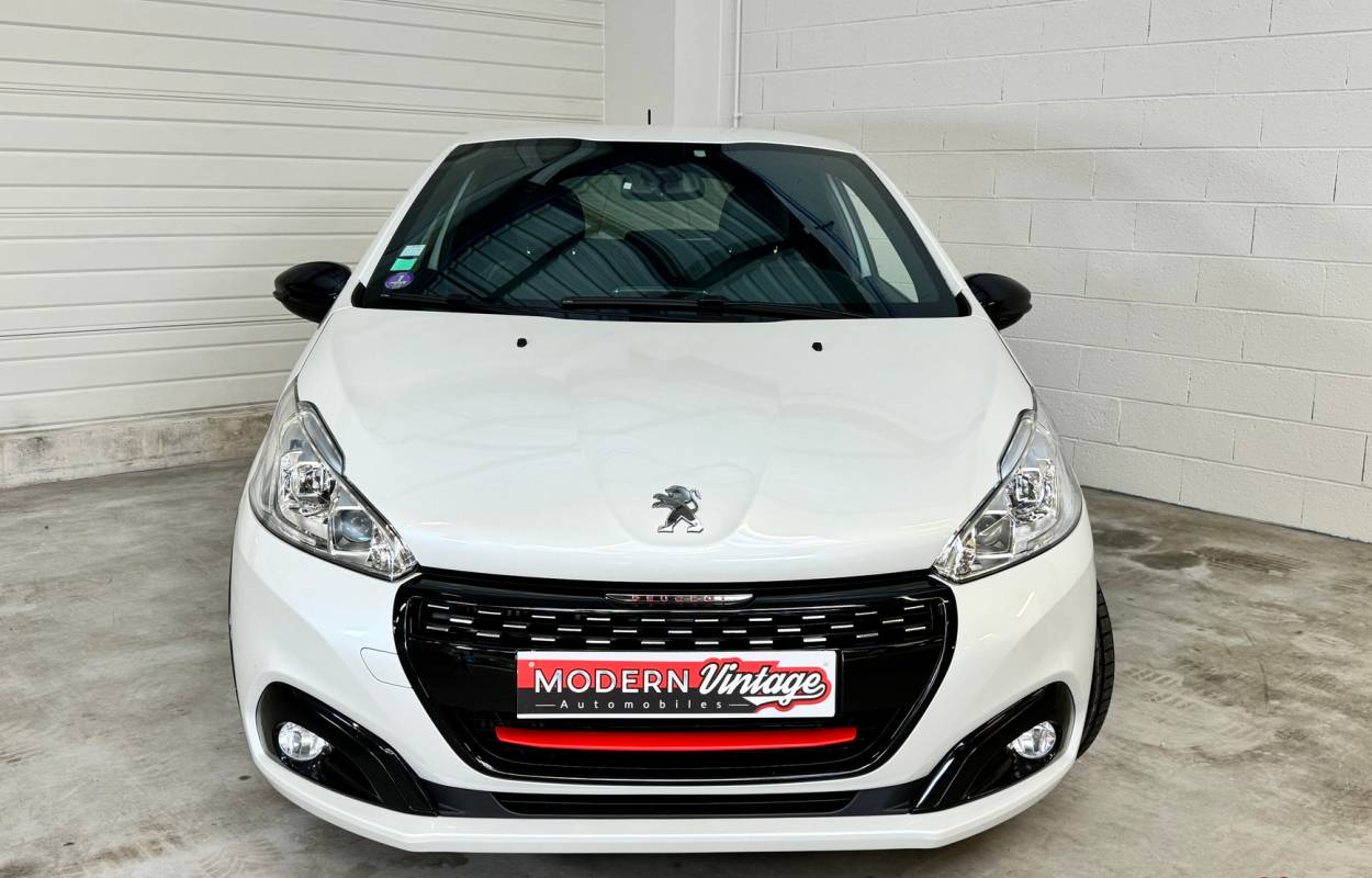 Peugeot 208 GTI 1.6 THP 208cv 0