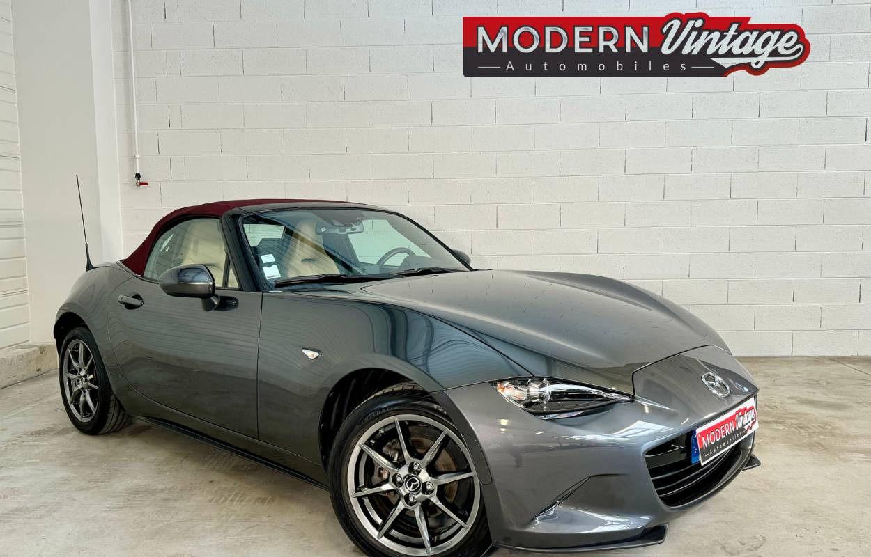 Mazda MX-5 ND 1.5 131cv Sakura 2