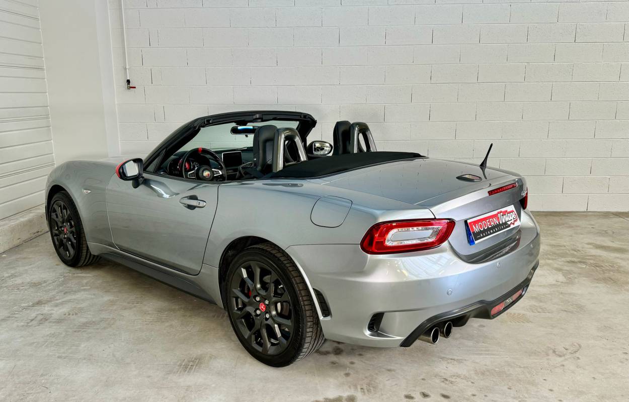 Abarth 124 Spider 170cv BVA6 9