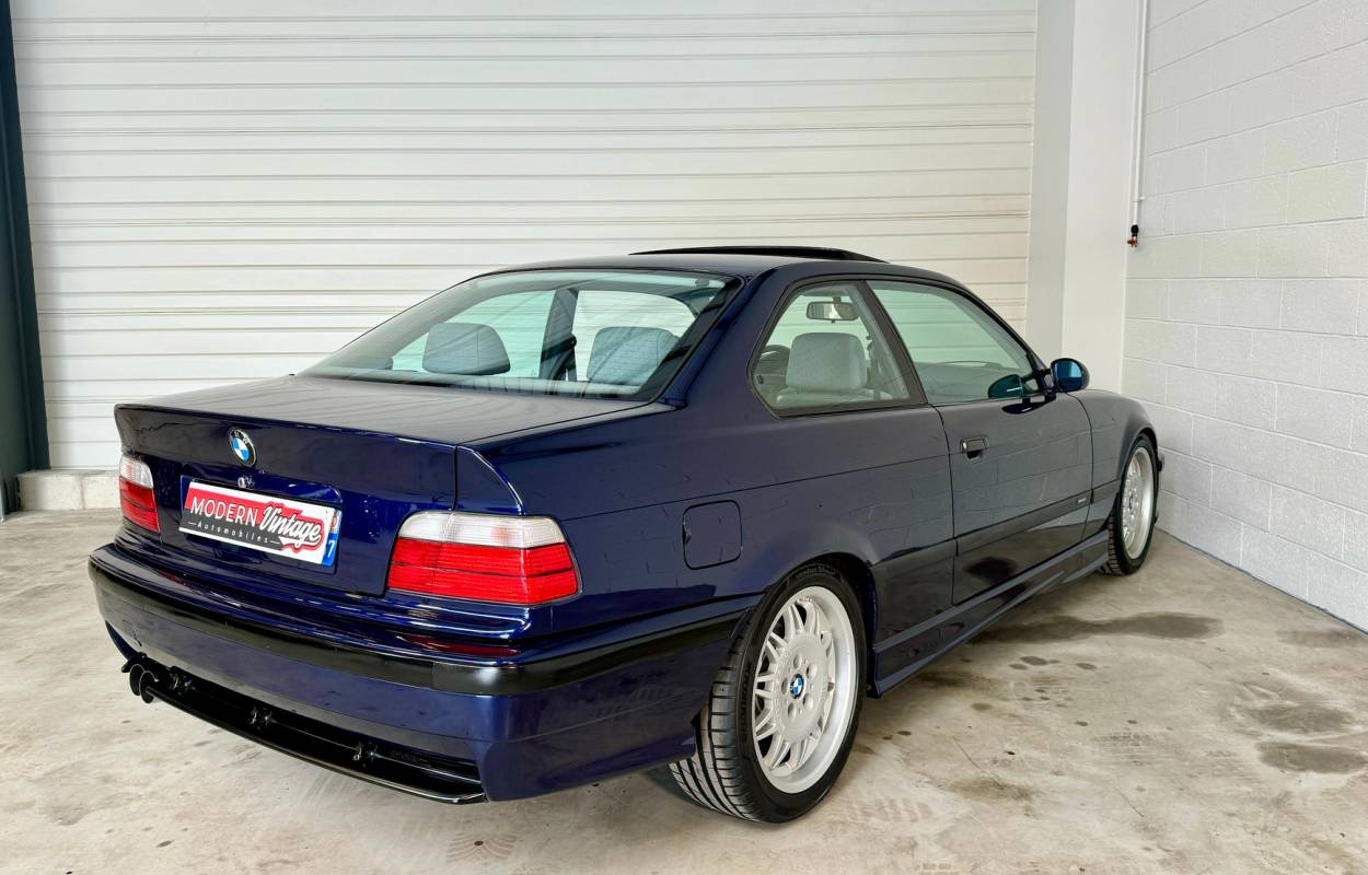 BMW 325i E36 Coupé 192cv Pack M 11