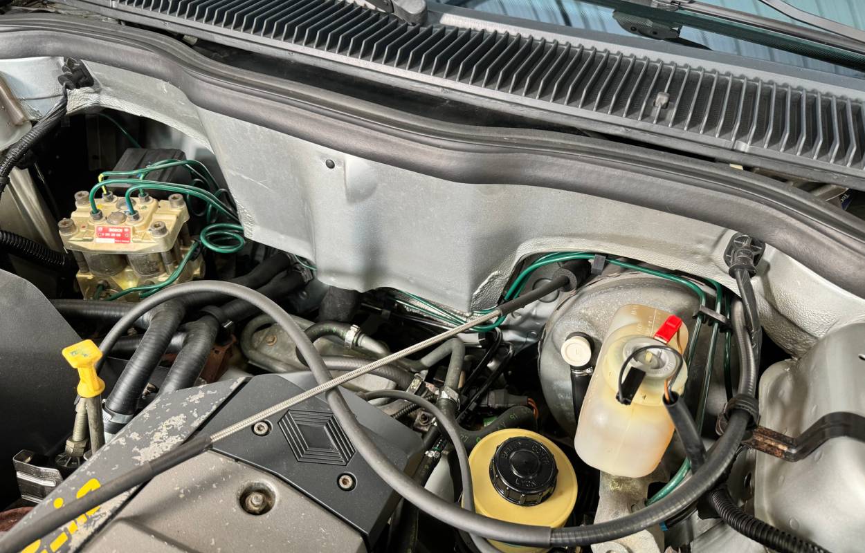 Renault 25 TXI 140cv 8