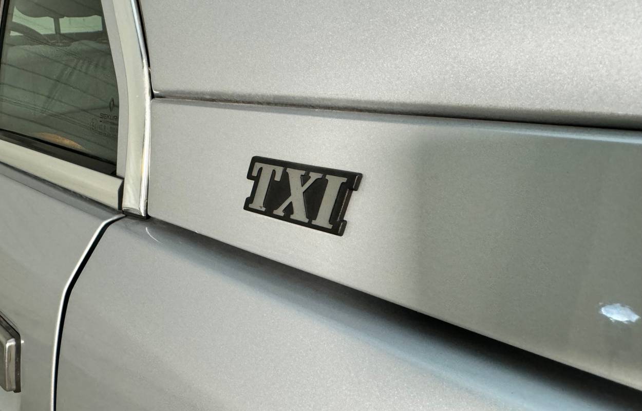Renault 25 TXI 140cv 17