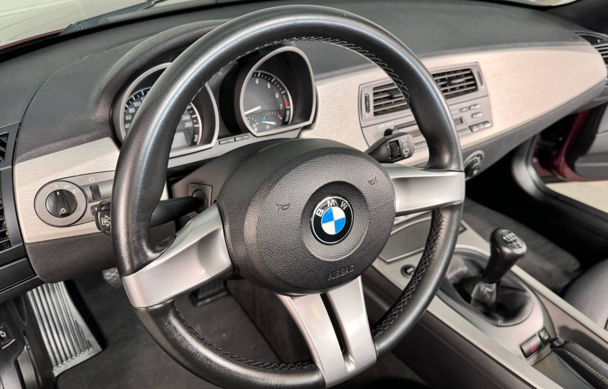 BMW Z4 Roadster E85 2.5 192cv 15