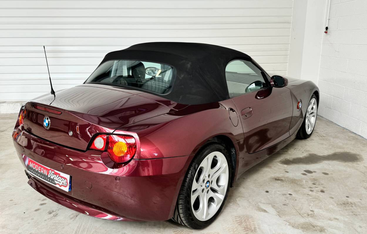 BMW Z4 Roadster E85 2.5 192cv 7