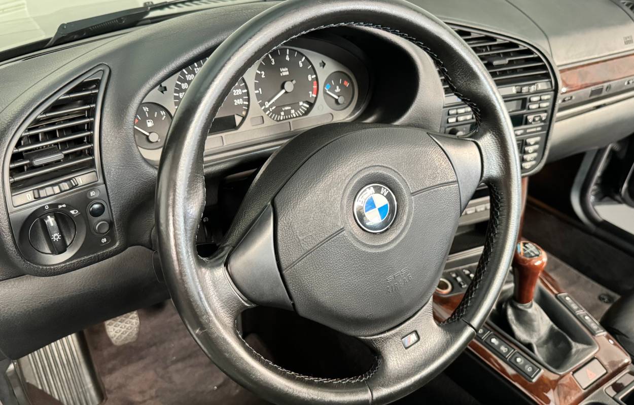BMW 328i E36 Cabriolet 193cv 17