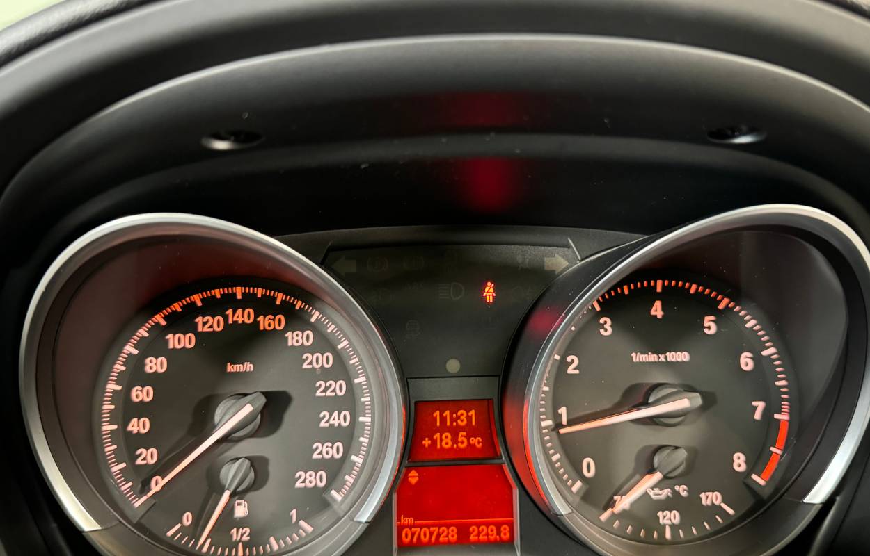 BMW Z4 sDrive 23i E89 204cv 11