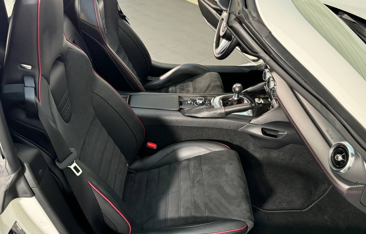 Mazda MX-5 ND RF 2.0 184cv Pack Sport Recaro 6