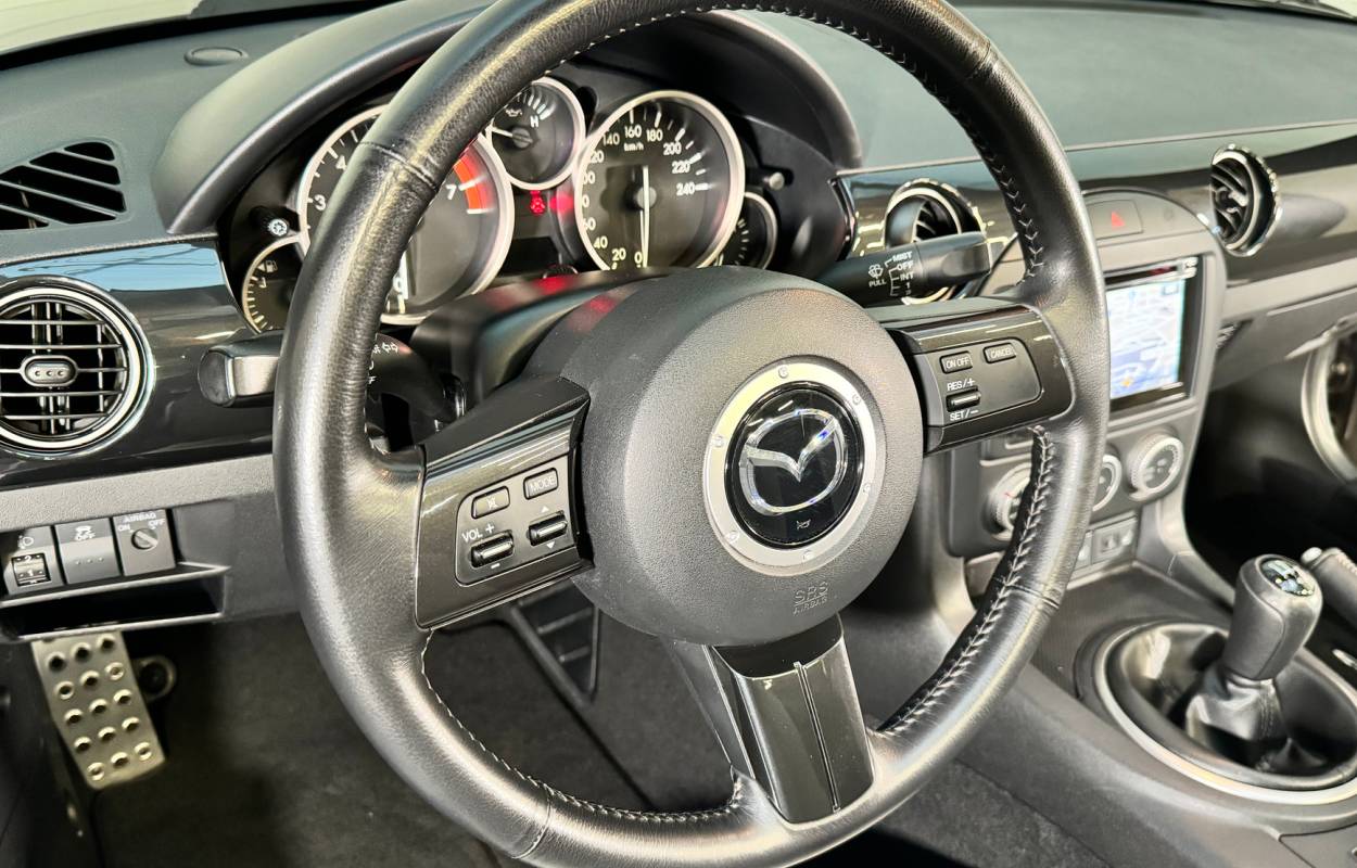 Mazda MX-5 NCFL Roadster 1.8 126cv Sendo 8