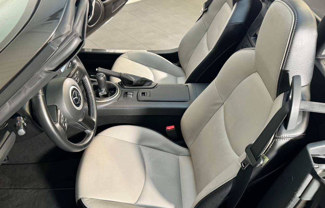 Mazda MX-5 NCFL Roadster 1.8 126cv Sendo 9