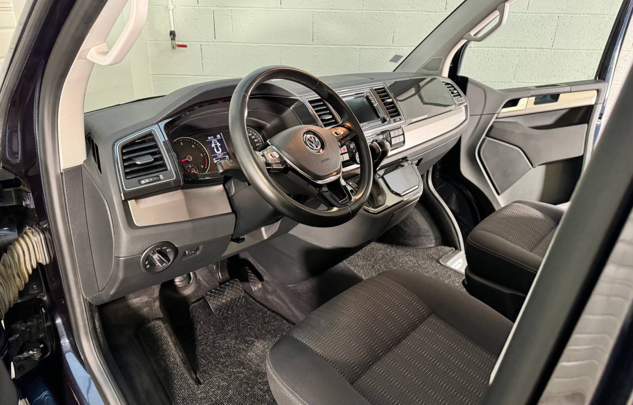 Volkswagen Multivan T6 2.0 TDI 204cv DSG 4Motion Comfortline 10