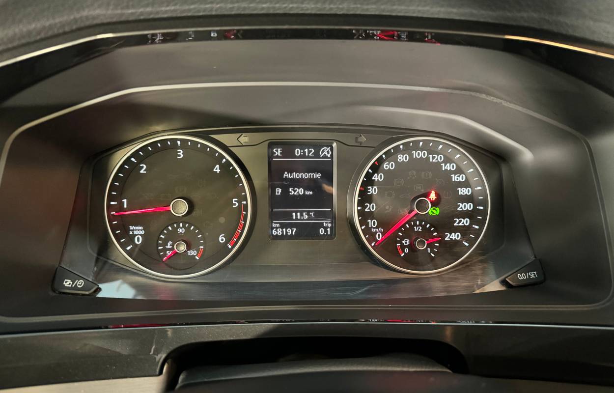 Volkswagen Multivan T6 2.0 TDI 204cv DSG 4Motion Comfortline 16