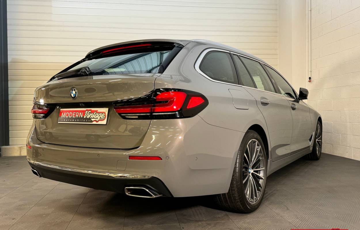 BMW 530d Touring G31 LCI xDrive 286cv Luxury Line 10