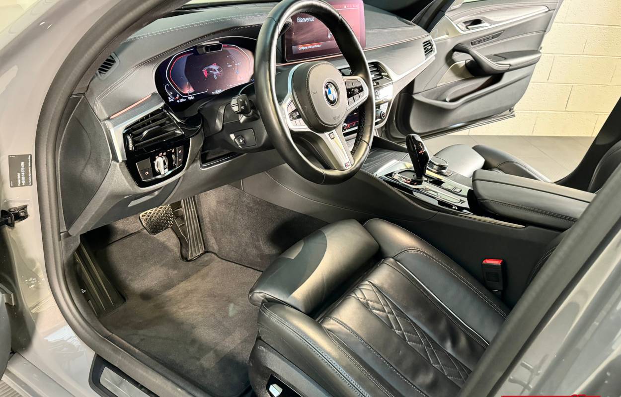 BMW 530d Touring G31 LCI xDrive 286cv Luxury Line 16