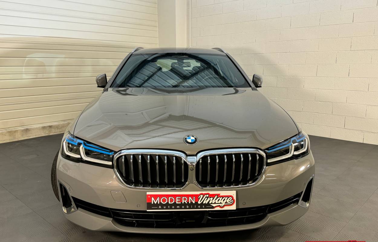 BMW 530d Touring G31 LCI xDrive 286cv Luxury Line 1
