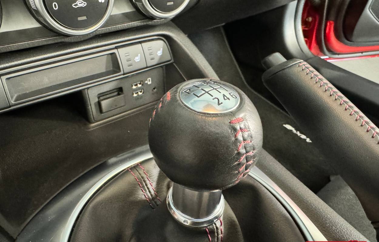 Mazda MX-5 ND 2.0 184cv Pack Sport Recaro 3