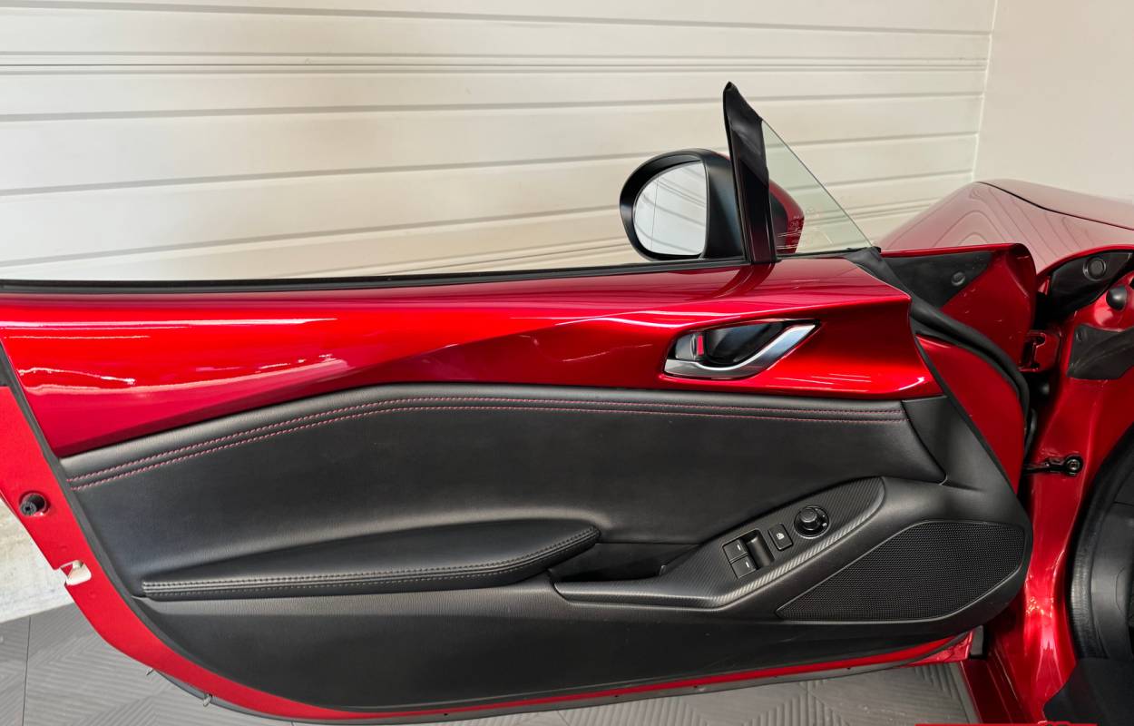 Mazda MX-5 ND 2.0 184cv Pack Sport Recaro 17