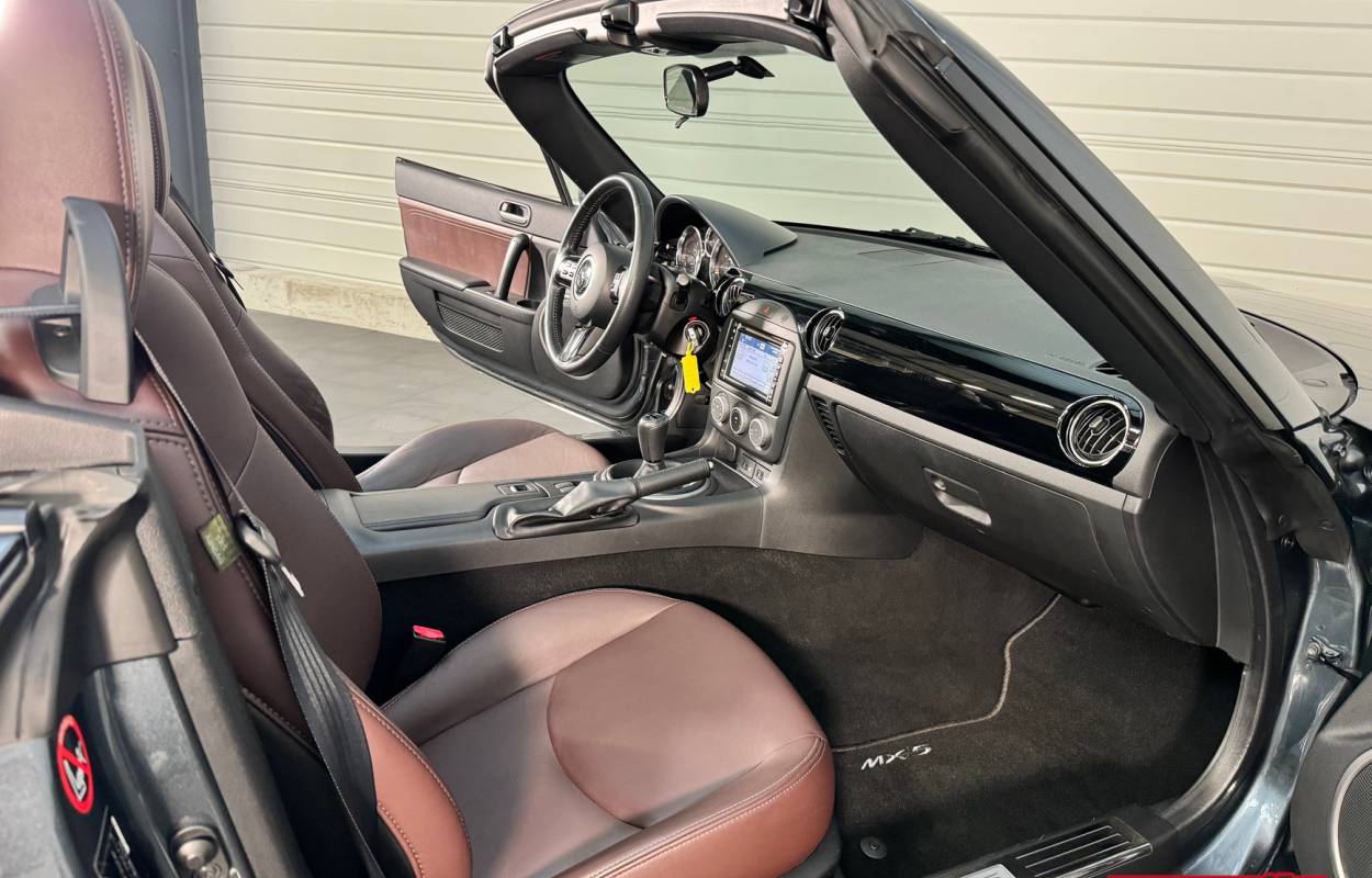Mazda MX-5 NCFL Roadster 1.8 126cv Hamaki 10