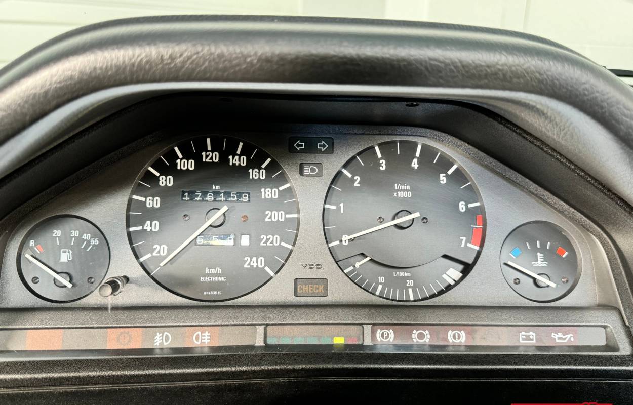 BMW 325i E30 Cabriolet 171cv 4