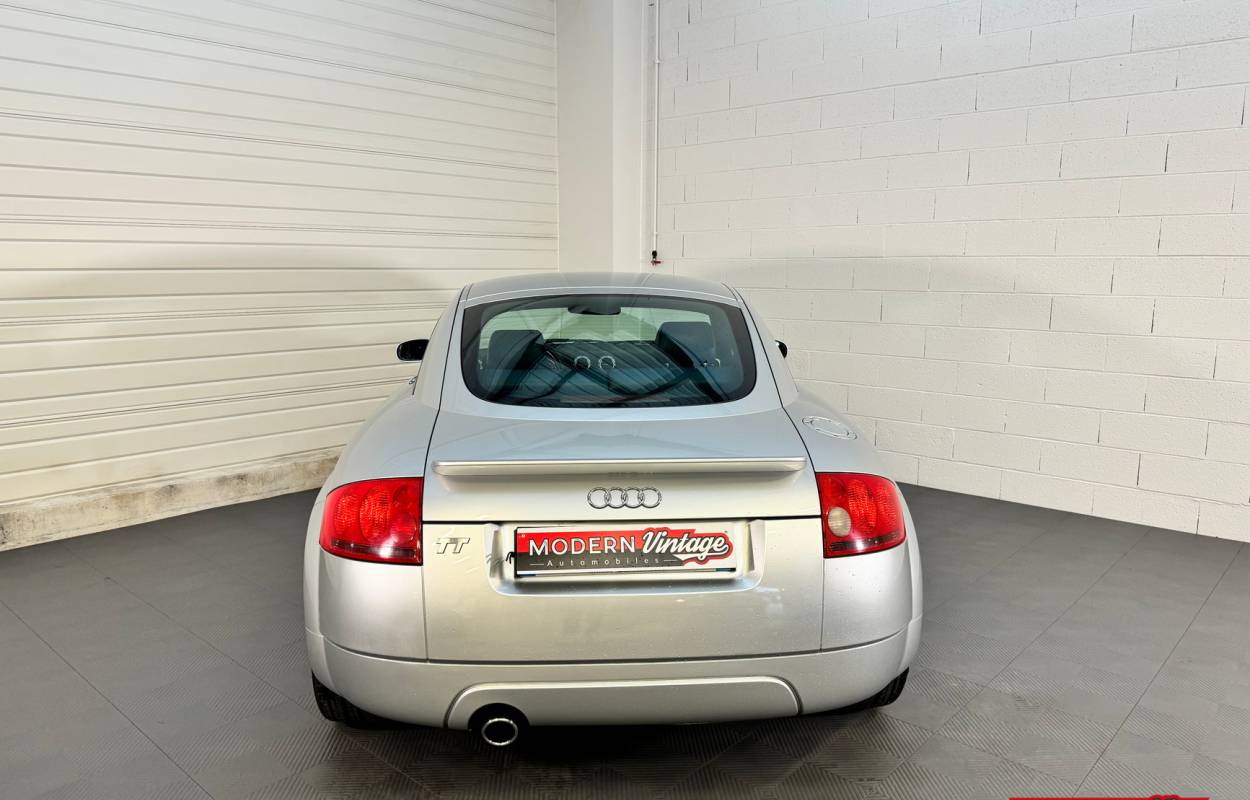 Audi TT 1.8T Coupé 180cv 8