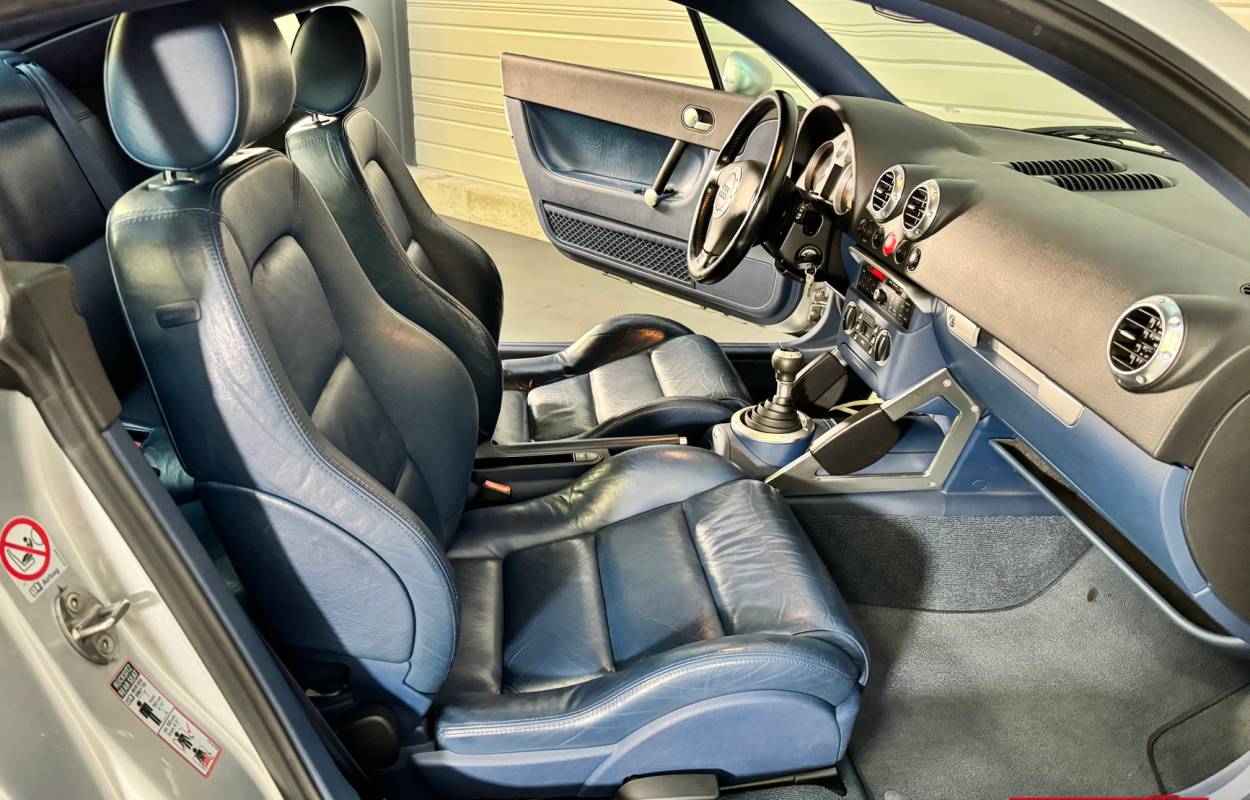 Audi TT 1.8T Coupé 180cv 1