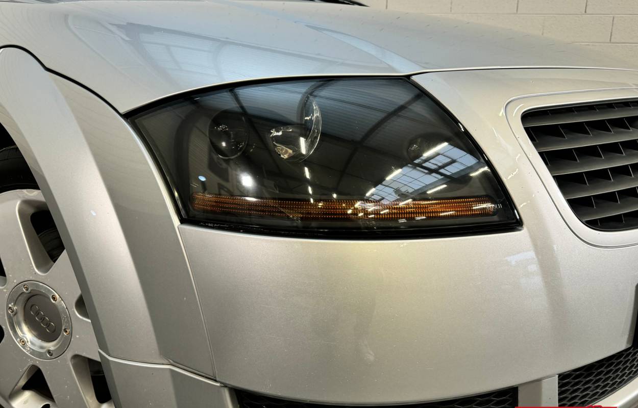Audi TT 1.8T Coupé 180cv 3