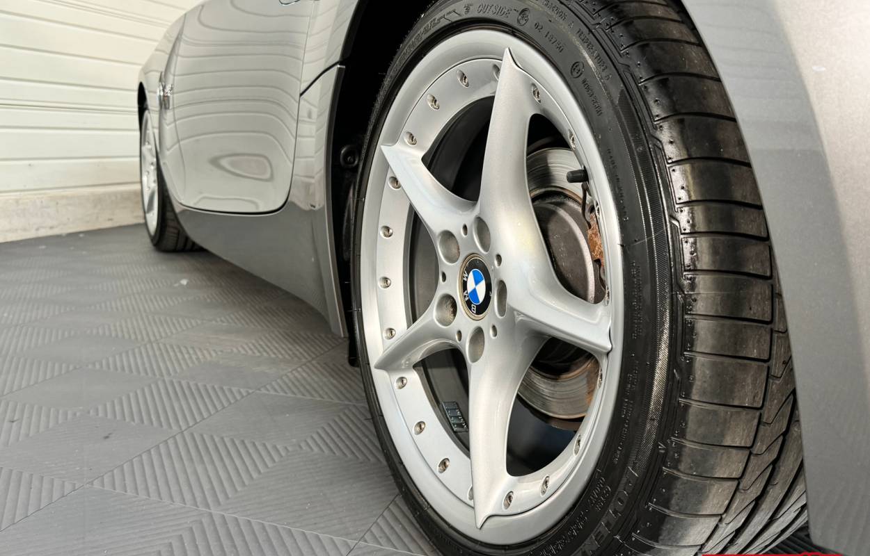 BMW Z4 3.0i E85 Roadster 231cv BVM6 17