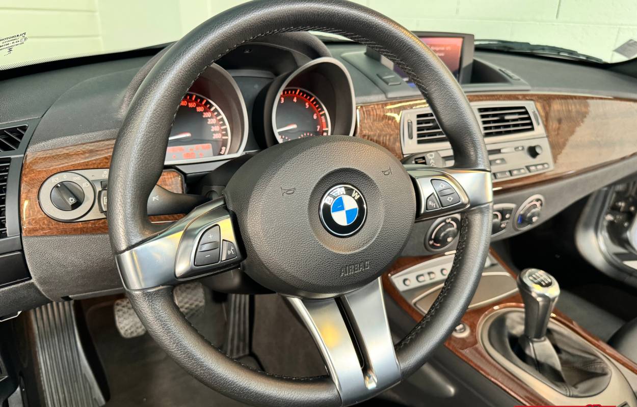 BMW Z4 3.0i E85 Roadster 231cv BVM6 2