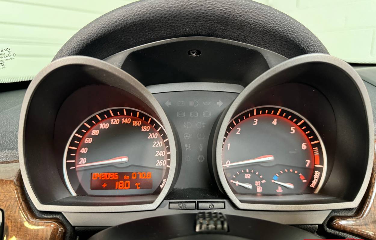 BMW Z4 3.0i E85 Roadster 231cv BVM6 7