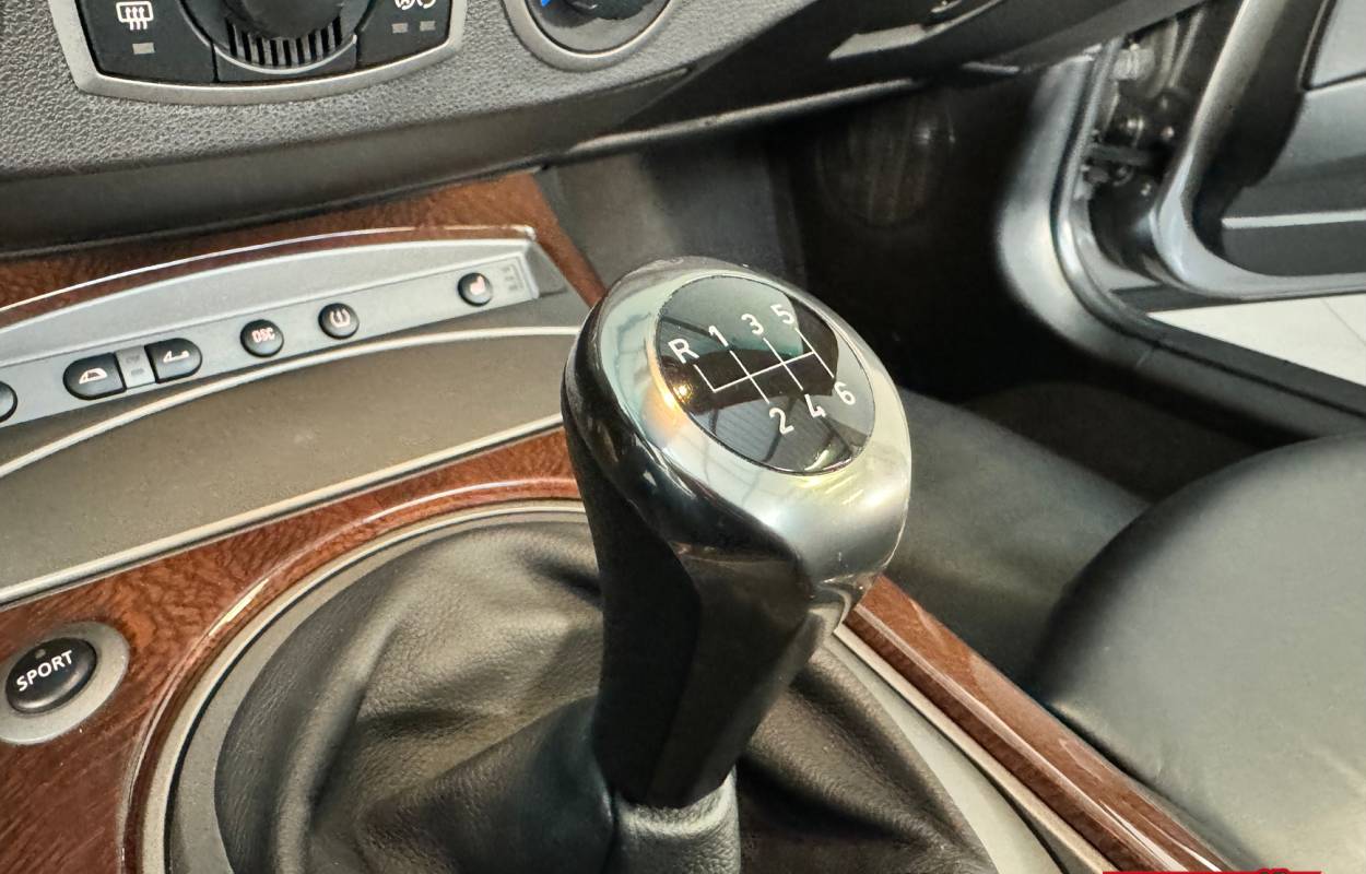 BMW Z4 3.0i E85 Roadster 231cv BVM6 10