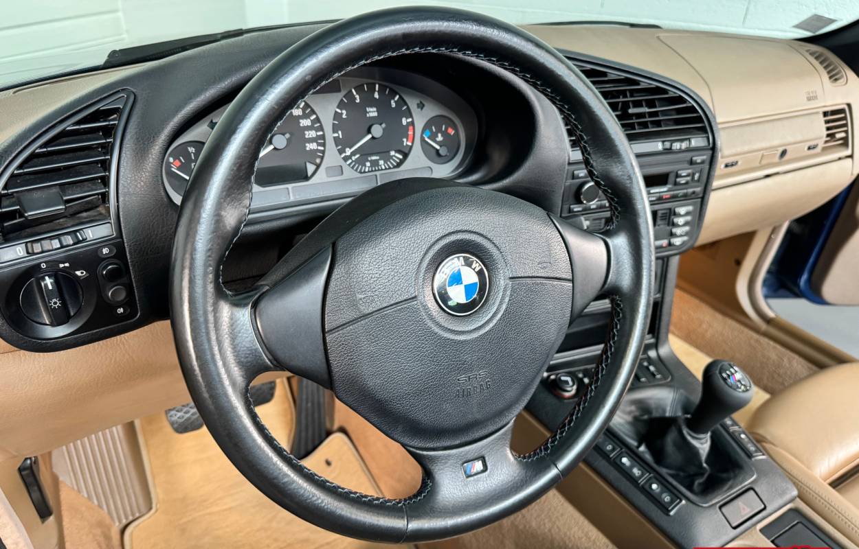 BMW 320i E36 Cabriolet 150cv Edition Sport 18