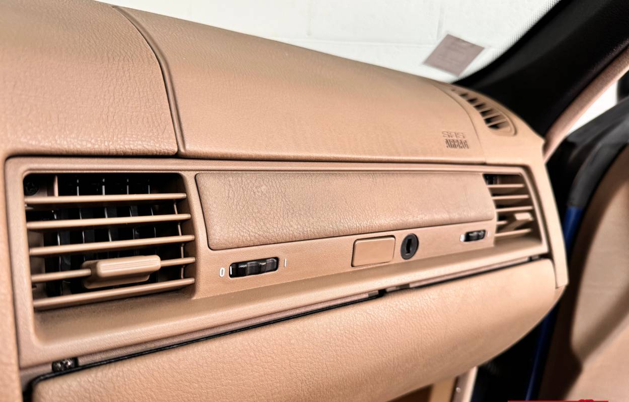 BMW 320i E36 Cabriolet 150cv Edition Sport 3
