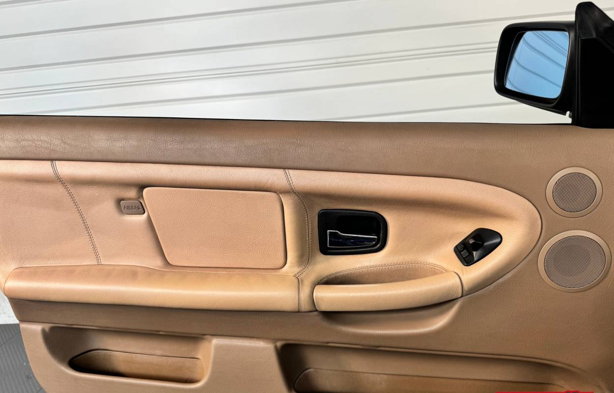 BMW 320i E36 Cabriolet 150cv Edition Sport 6