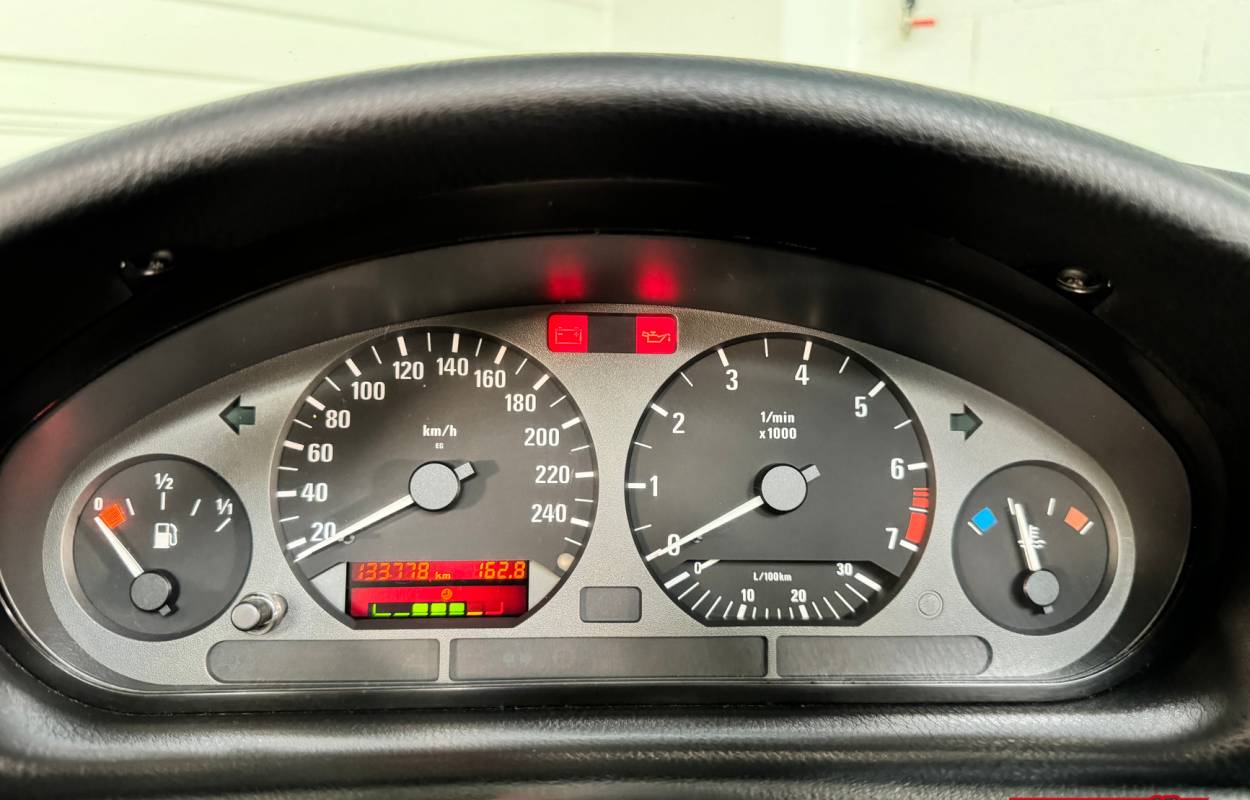 BMW 320i E36 Cabriolet 150cv Edition Sport 14