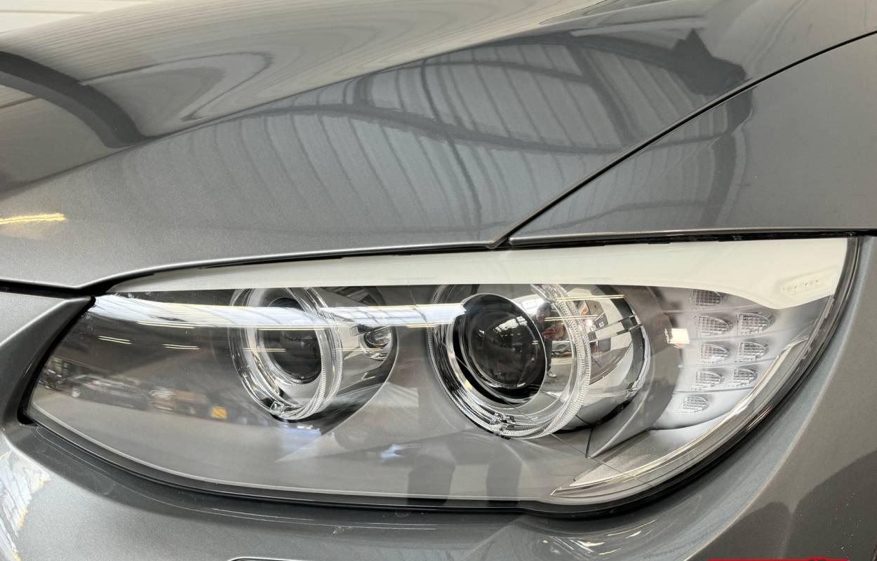 BMW 325i E92 Coupé 218cv Pack Sport M 8