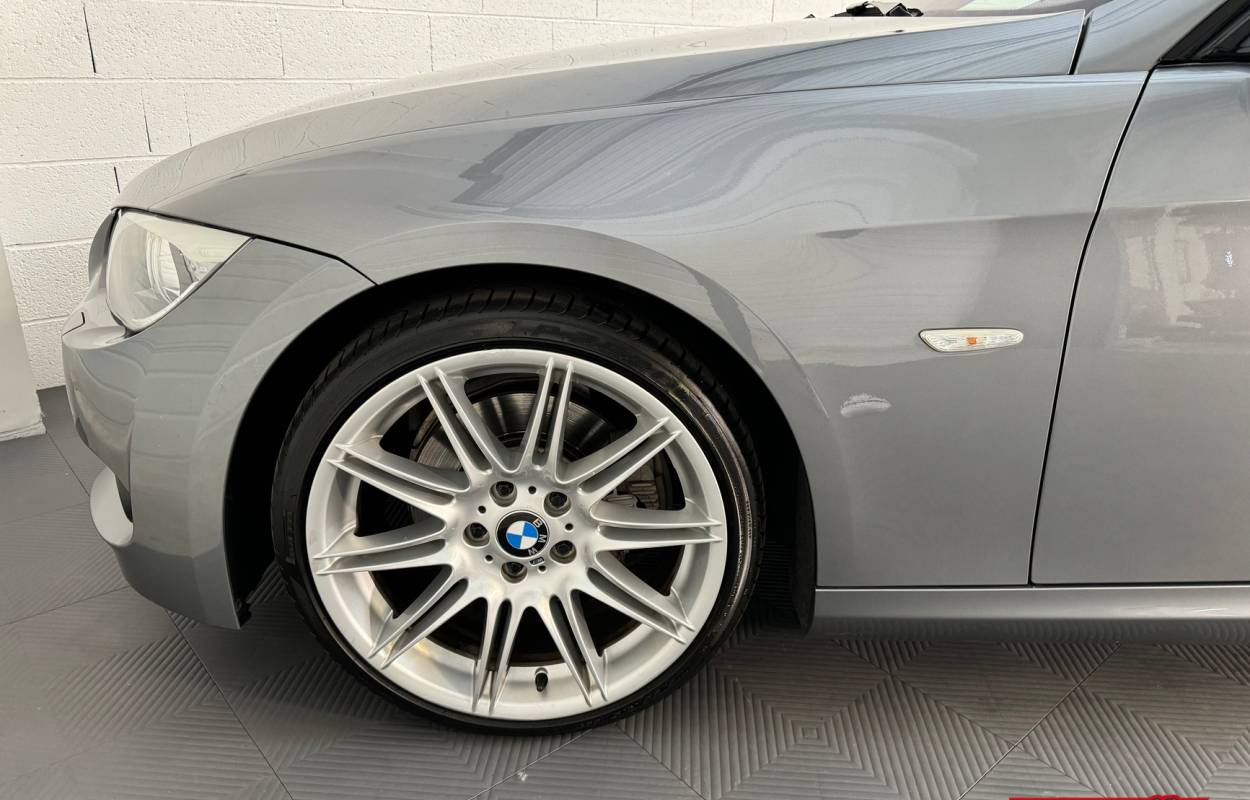BMW 325i E92 Coupé 218cv Pack Sport M 19
