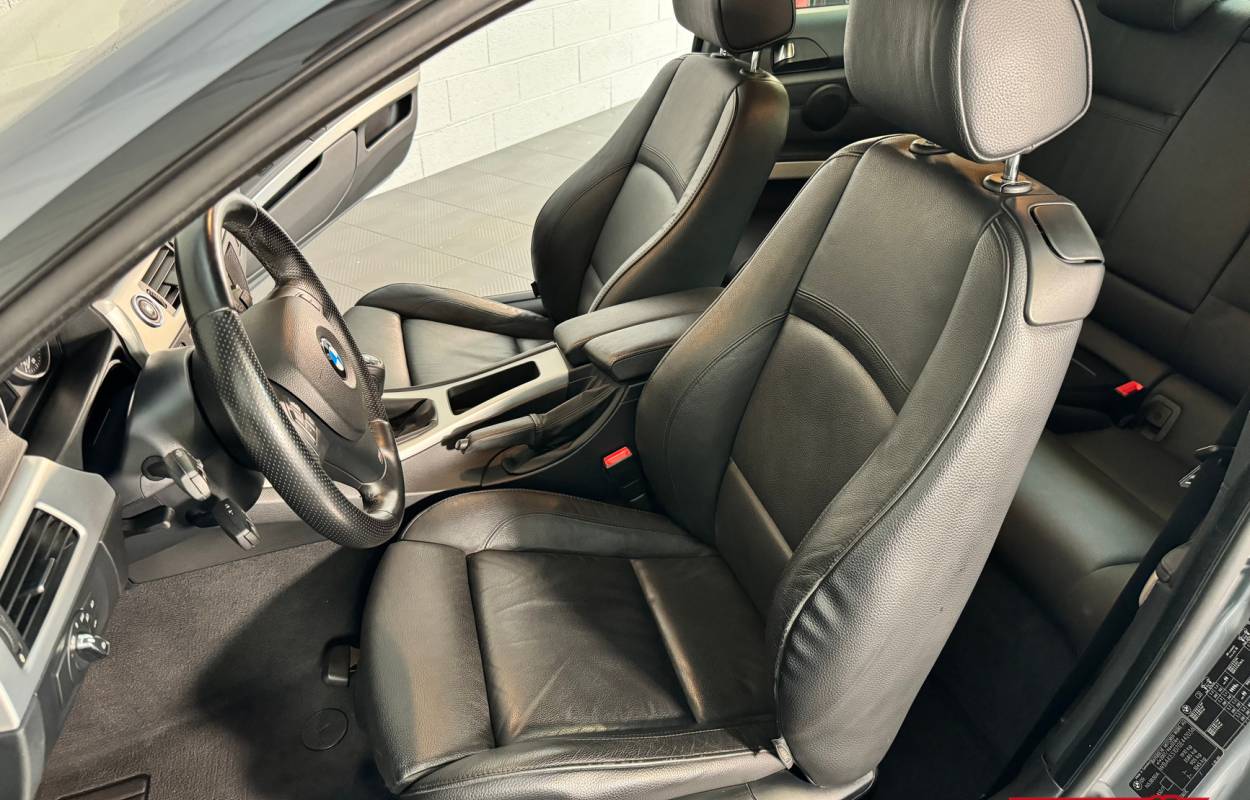 BMW 325i E92 Coupé 218cv Pack Sport M 2