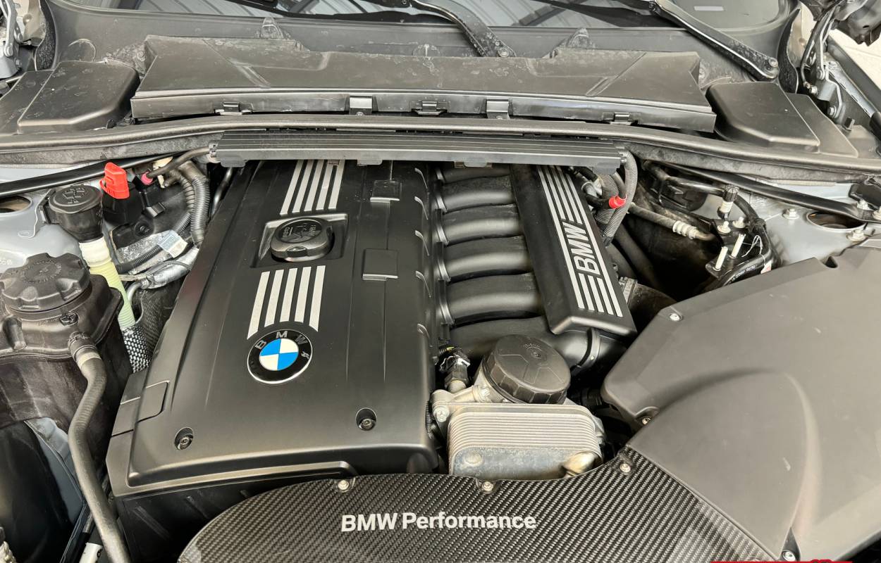 BMW 325i E92 Coupé 218cv Pack Sport M 4
