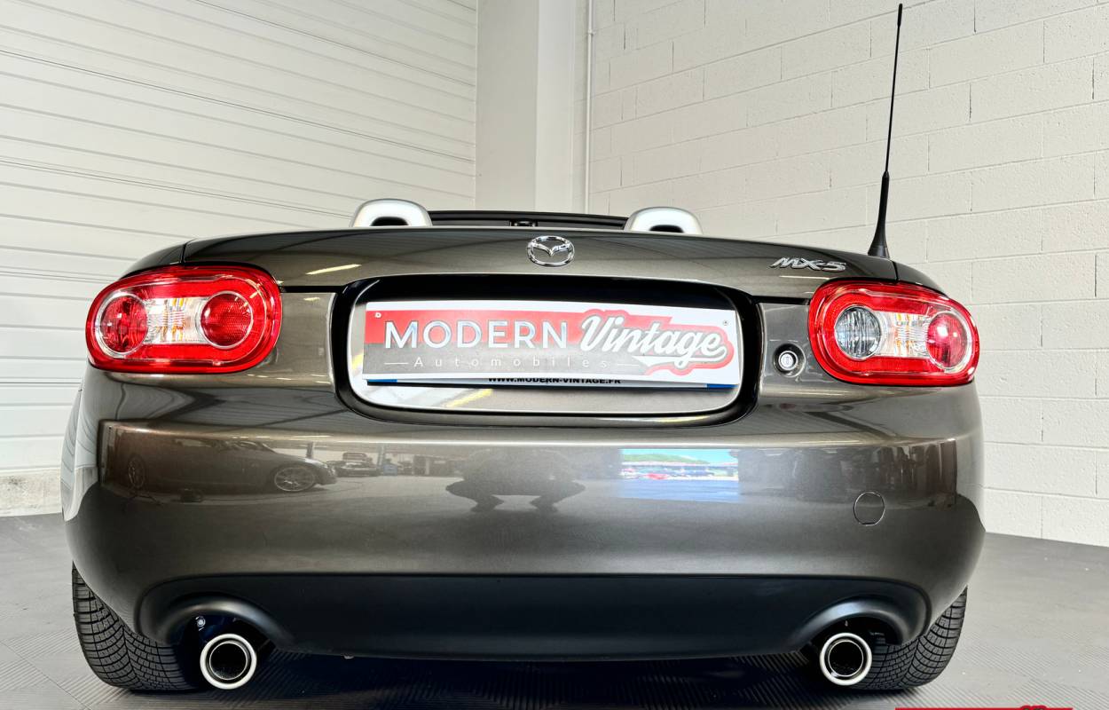 Mazda MX-5 NCFL Roadster 1.8 126cv Sendo 13