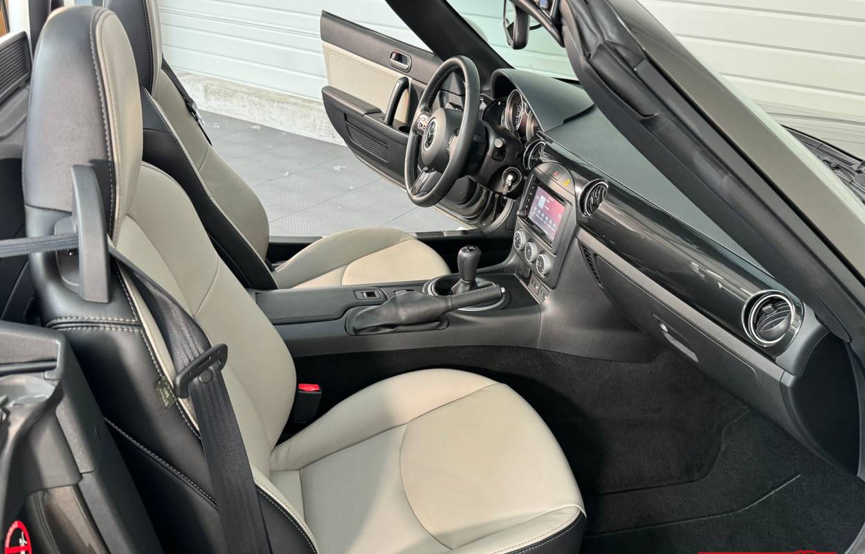 Mazda MX-5 NCFL Roadster 1.8 126cv Sendo 5