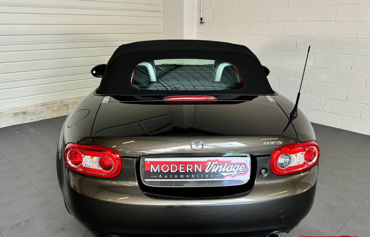 Mazda MX-5 NCFL Roadster 1.8 126cv Sendo 8