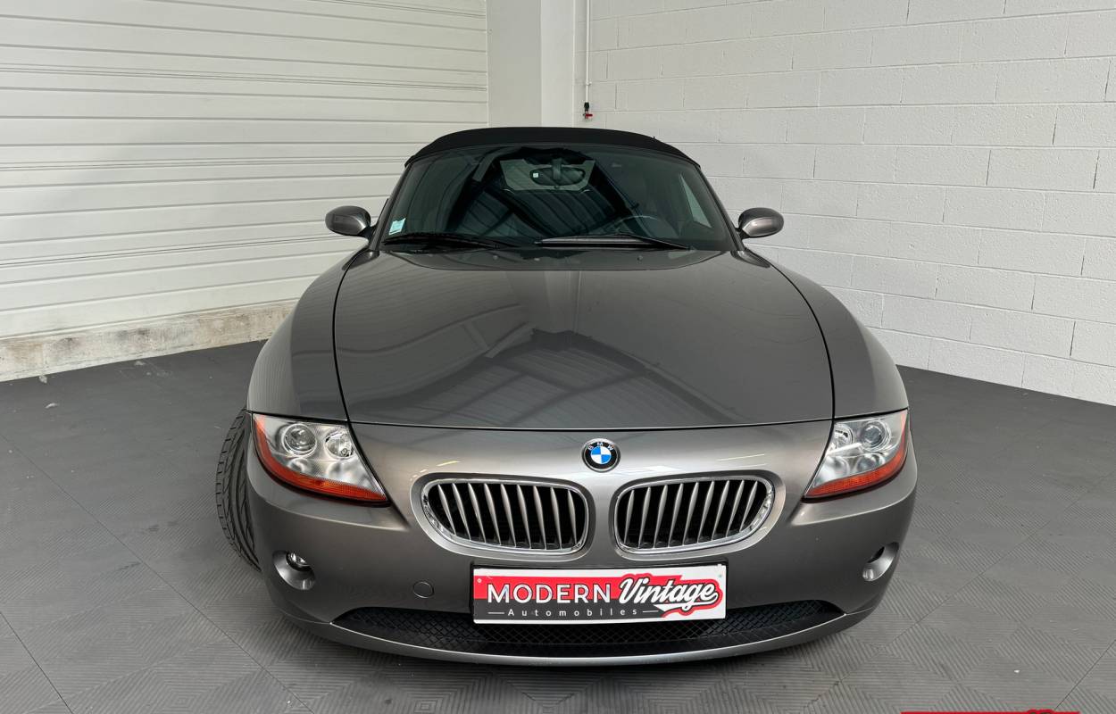 BMW Z4 3.0i E85 Roadster 231cv BVM6 1