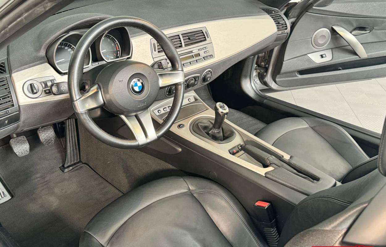 BMW Z4 3.0i E85 Roadster 231cv BVM6 0