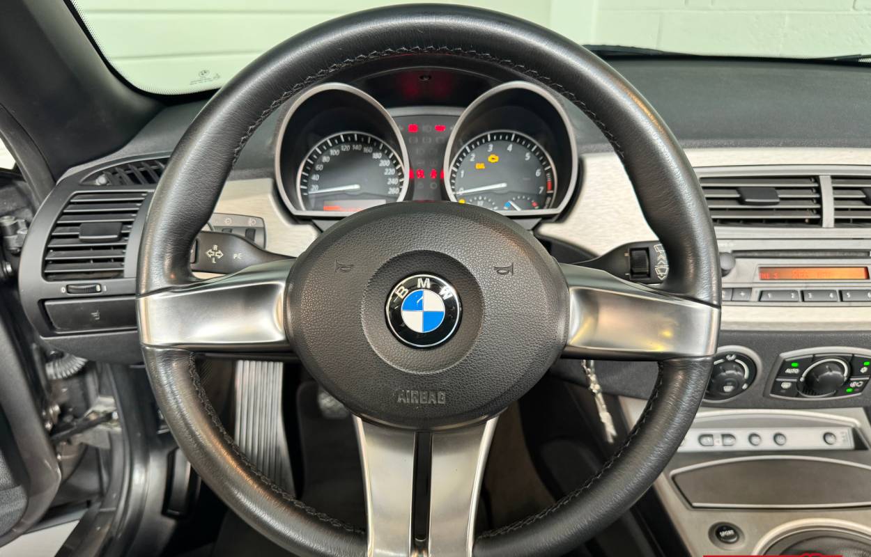 BMW Z4 3.0i E85 Roadster 231cv BVM6 8