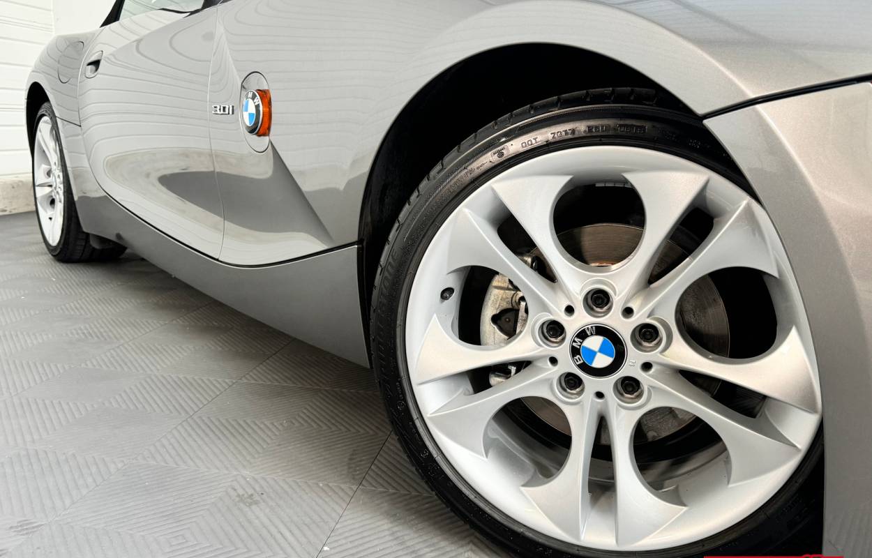 BMW Z4 3.0i E85 Roadster 231cv BVM6 4