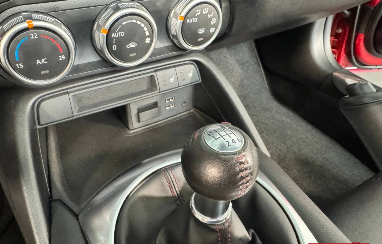 Mazda MX-5 ND 1.5 131cv Selection 16