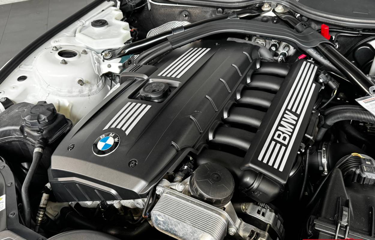 BMW Z4 sDrive 23i 204cv Pack Sport M 7