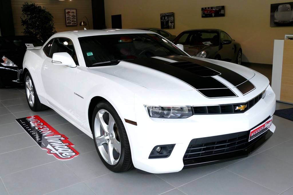 Chevrolet Camaro Coupe 6.2 V8 436cv 18