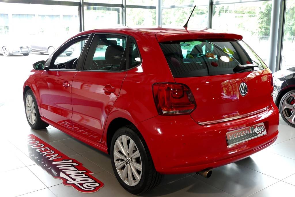 Volkswagen Polo 1.4 85cv Sportline 10