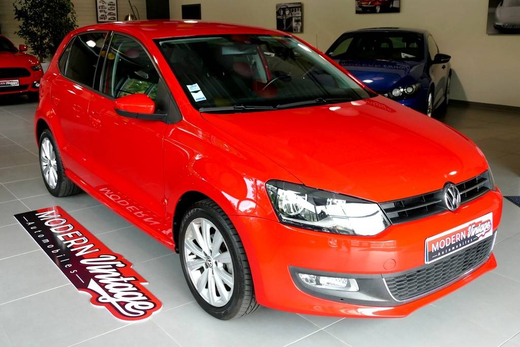 Volkswagen Polo 1.4 85cv Sportline 12