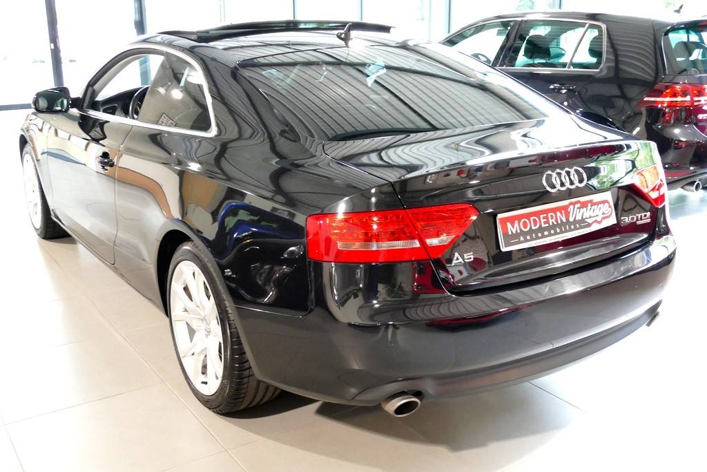 Audi A5 Coupe Ambition Luxe 3.0 V6 TDI Quattro 240cv 13